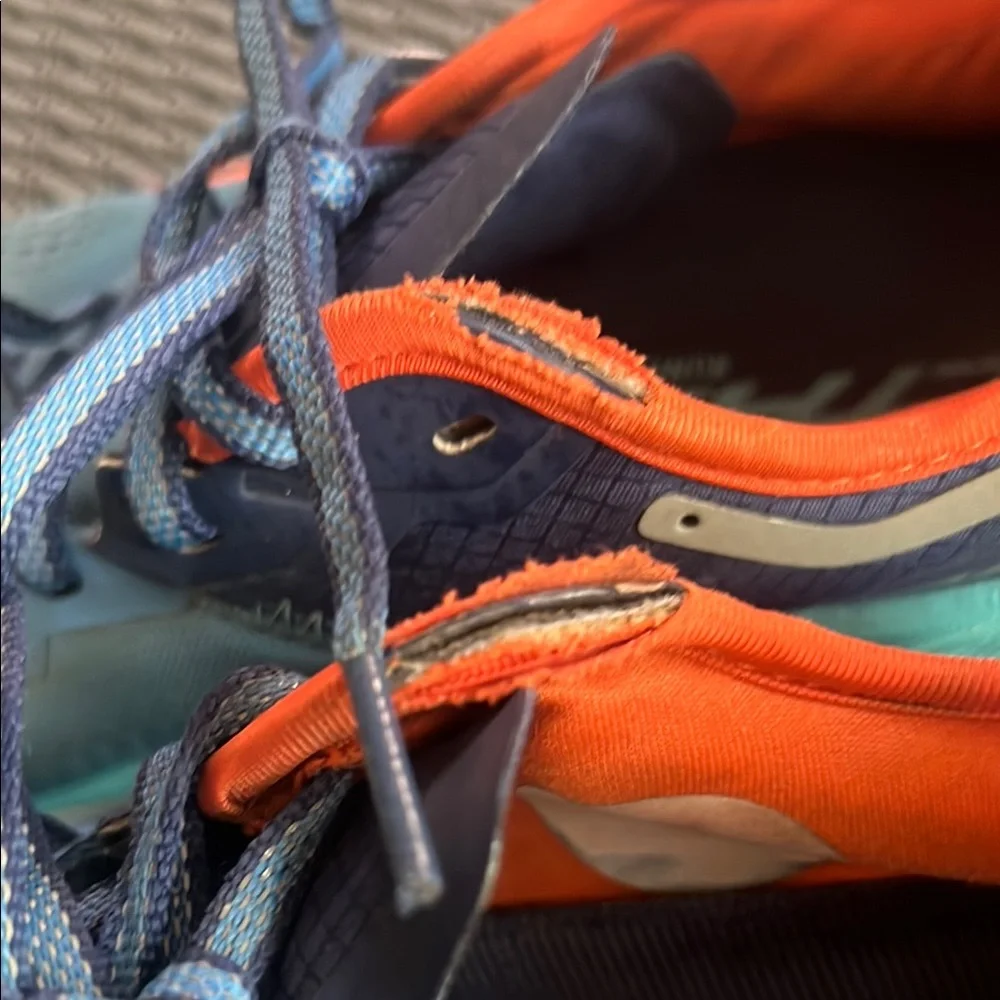 Men’s Altra Olympus 5 Trail Running Shoe - Picture 6 of 11